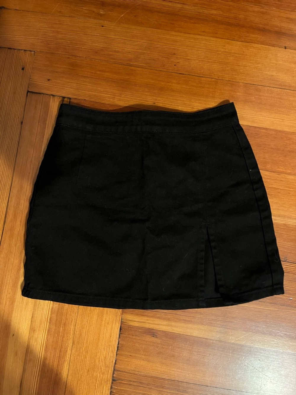 Lioness Black “Lola” Cotton Mini Skirt with Front Slit - Size S